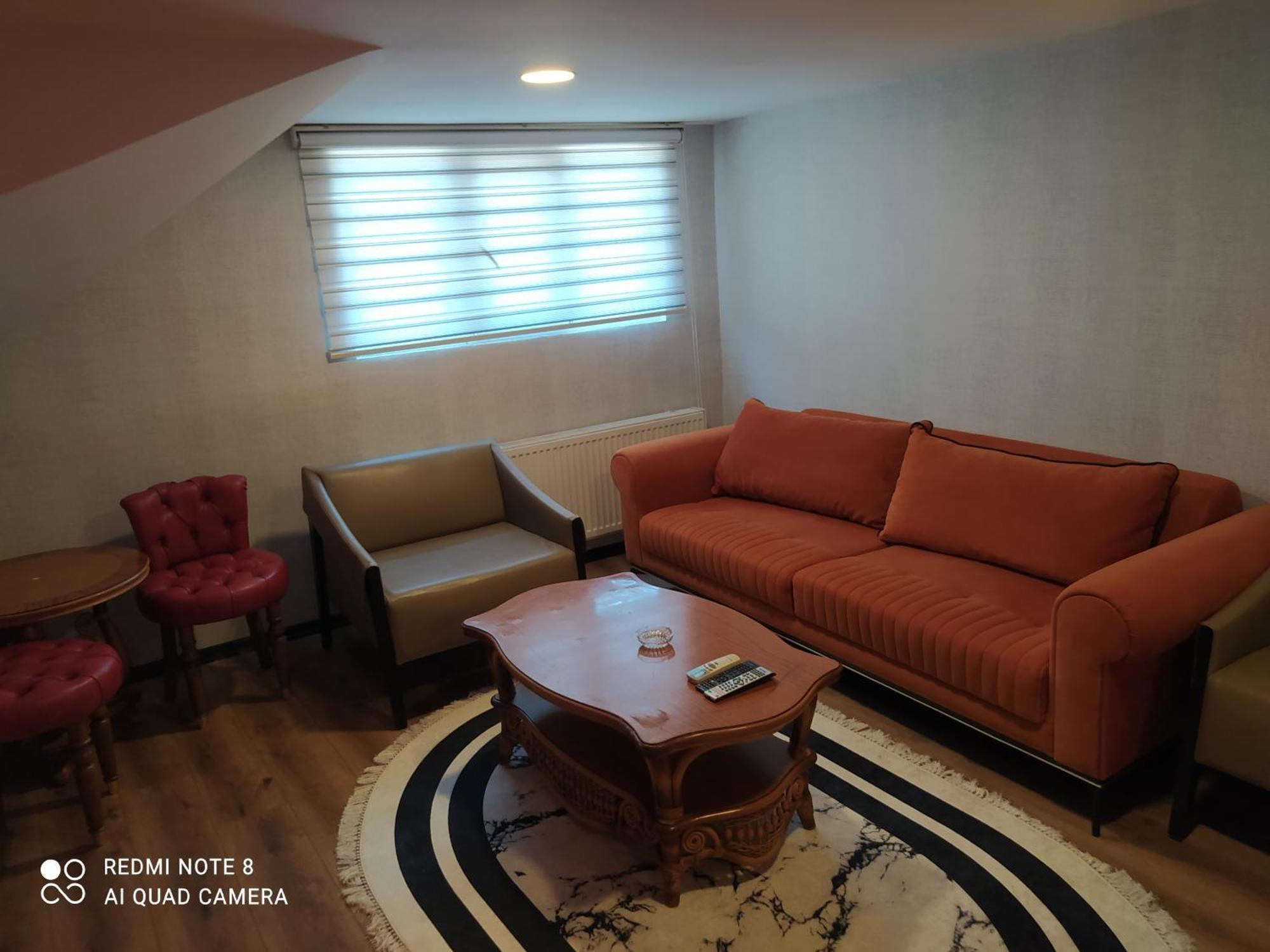 The Sweet Building Esso Apartment Istanbul Room photo